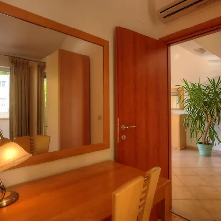 Apartment Molina - One-bedroom With Terrace And Sea View *