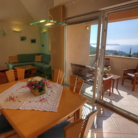Molina - One-bedroom With Terrace And Sea View Mlini